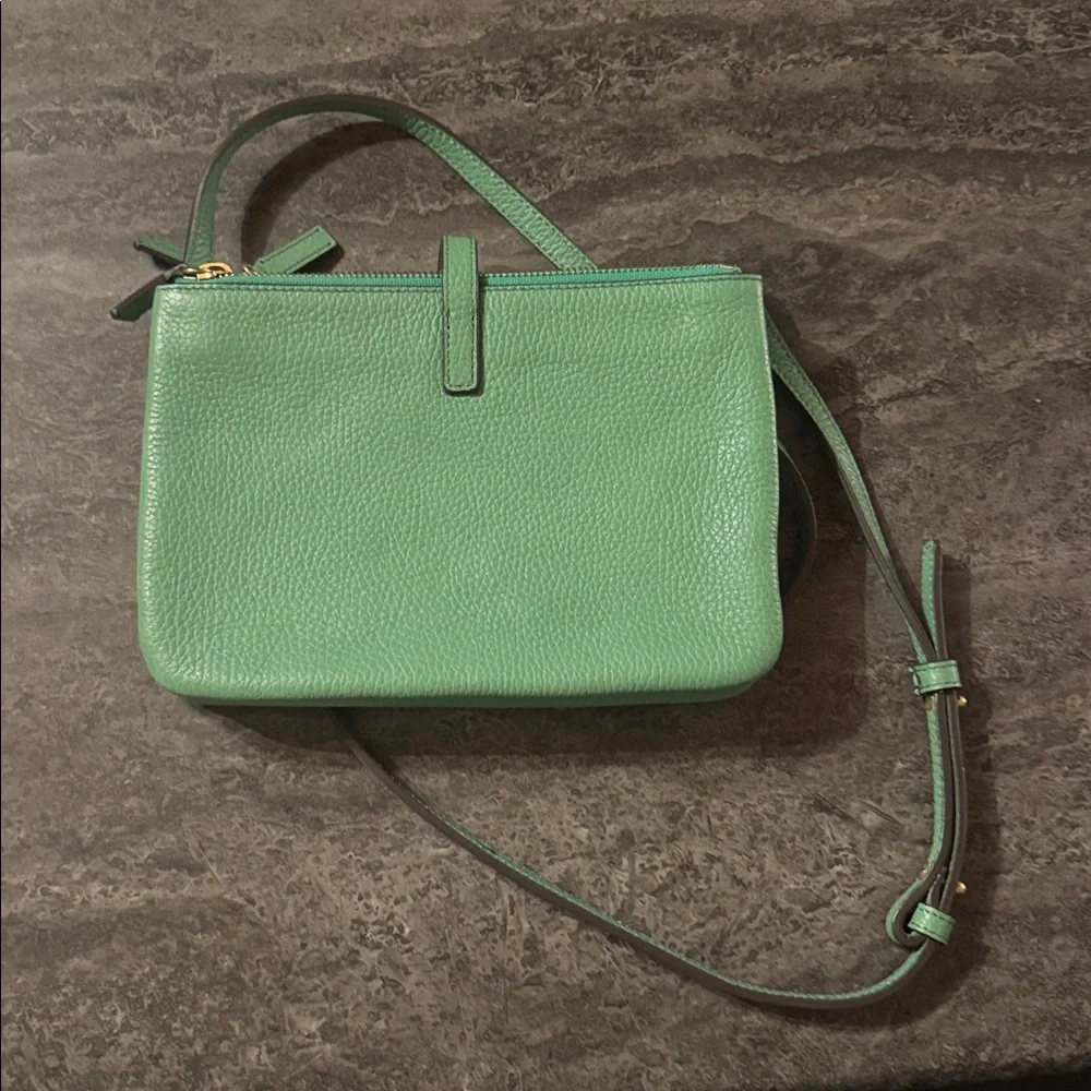 Annabel Ingall Jojo Crossbody - Pistachio/Lime  Green Leather Crossbody Bag - Picture 3 of 7